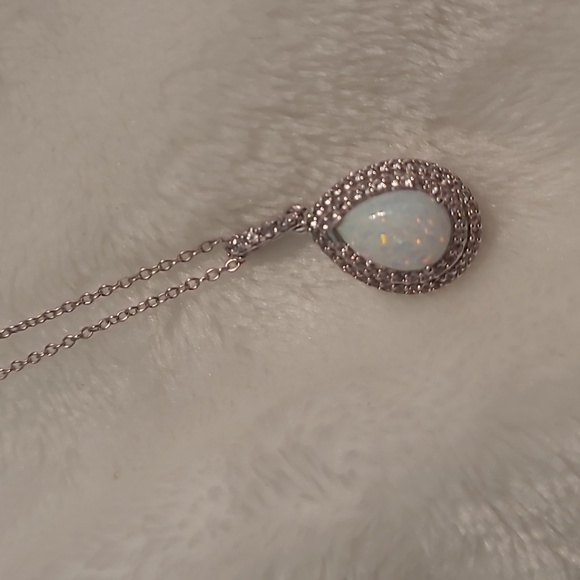 Necklace - Picture 2 of 6